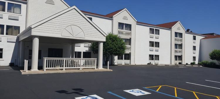 马里兰高地圣路易斯6号汽车旅馆(Motel 6 Maryland Heights, MO)图片