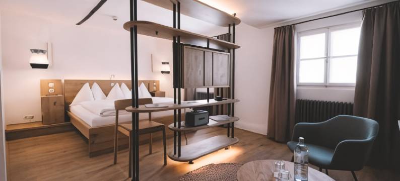 蓝骑士甘斯艺术酒店(ArtHotel Blaue Gans)图片