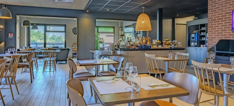 康铂普瑞姆酒店-尼姆市中心(Campanile Nimes Centre - Mas Carbonnel)图片