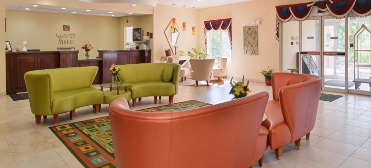 品质套房酒店(Quality Suites)图片