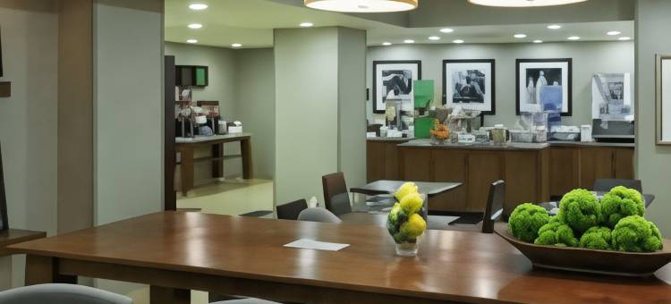 夏洛特大学欢朋酒店(Hampton Inn Charlotte-University Place)图片