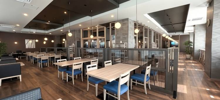 三泽路途Inn Grand酒店-EAST COURT-(Hotel Route Inn Grand Misawa -EAST COURT-)图片