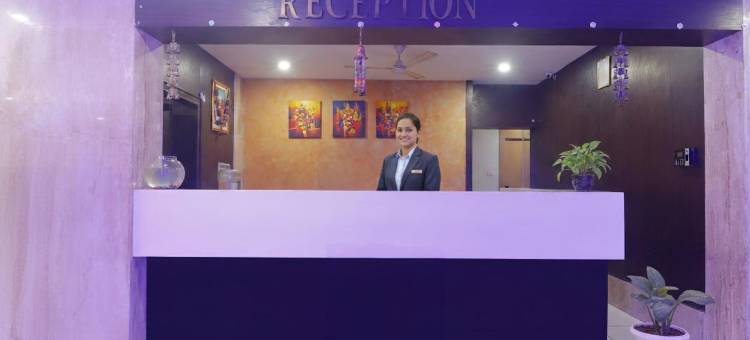 Fabhotel Keerthi的Anupama(FabHotel Keerthi's Anupama - Nr Indira Gandhi Stadium)图片