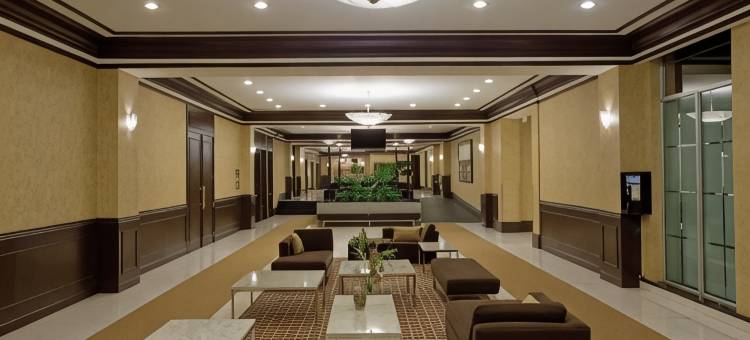 蒙特利尔机场阿蒙广场酒店，温德姆Trademark精选(Armon Plaza Montreal Airpt, Trademark Collection by Wyndham)图片