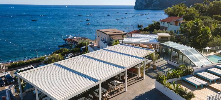 蓬康帕内拉度假村(Punta Campanella Resort & Spa)图片
