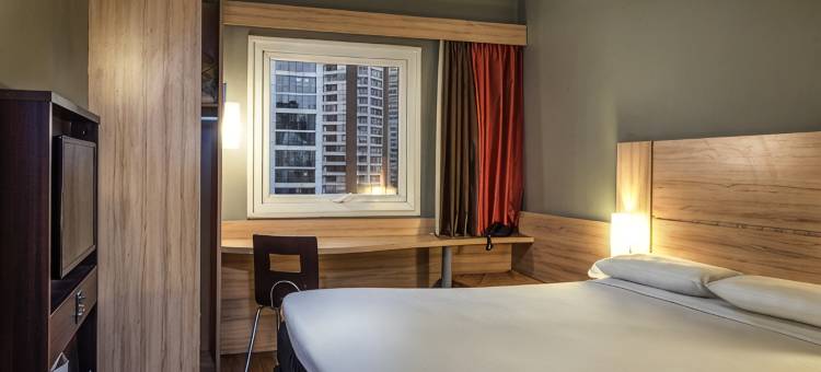 宜必思圣地亚哥拉斯孔德斯酒店(Ibis Santiago Las Condes)图片