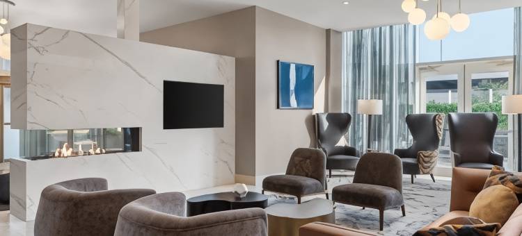 位于地铁中心中庭的纽约布朗克斯 Residence Inn 酒店(Residence Inn New York the Bronx at Metro Center Atrium)图片