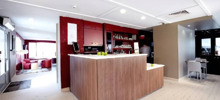 奥尔良北萨兰康铂饭店(Campanile Orleans Nord - Saran)图片
