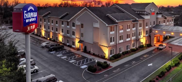爱迪生-南普莱恩菲尔德万枫酒店及套房(Fairfield Inn & Suites Edison-South Plainfield)图片