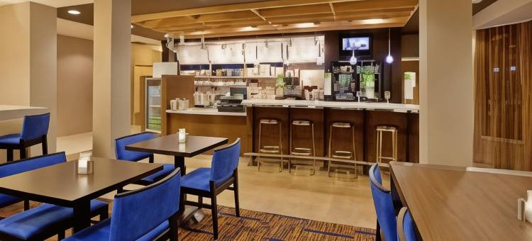 休斯顿舒格兰/斯塔福万怡酒店(Courtyard Houston Sugar Land/Stafford)图片