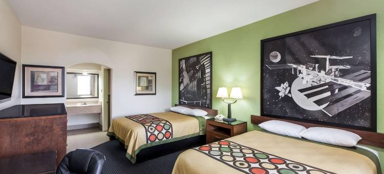 休斯顿霍比机场南速8酒店(Super 8 by Wyndham Houston Hobby Airport South)图片