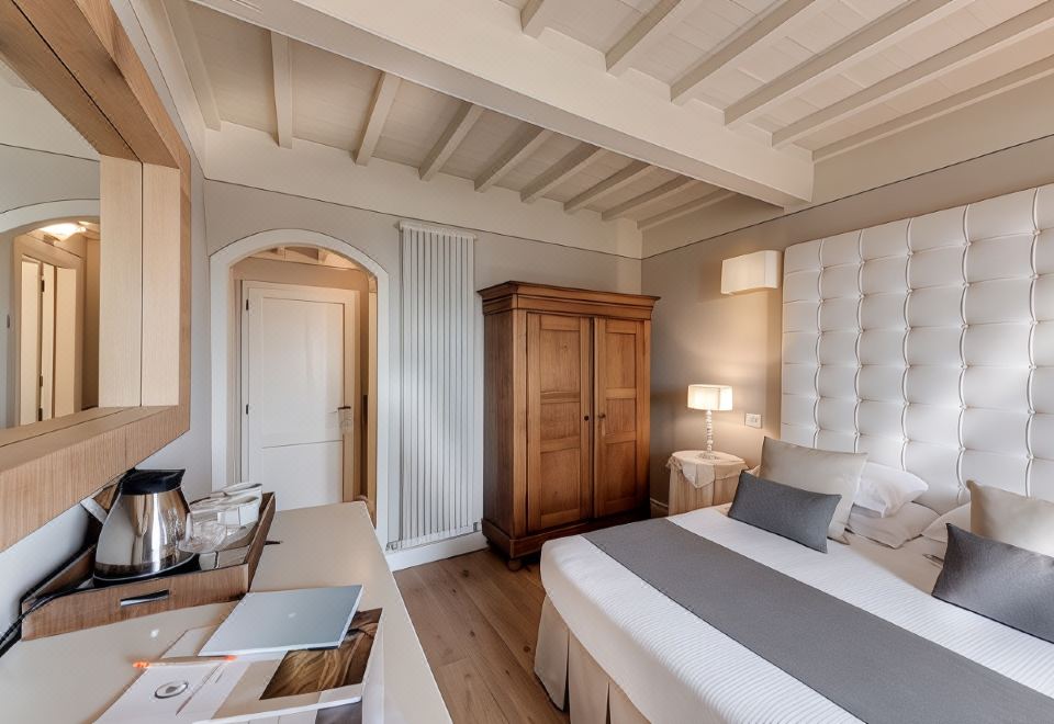 Torre Giardino Segreto Hotel Overview