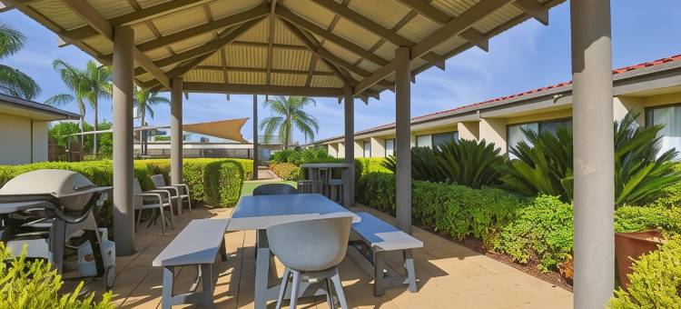 迪肯姆斯舒适酒店(Comfort Inn Deakin Palms)图片