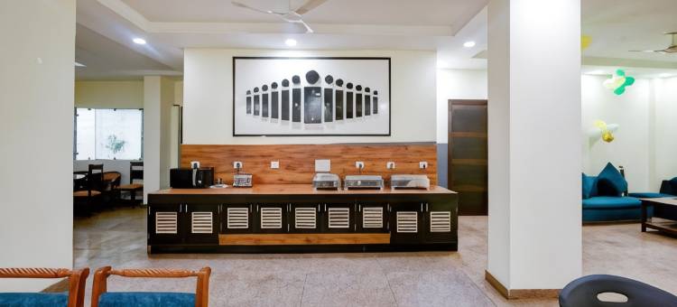 Hotel Emerald Suites At Airport图片