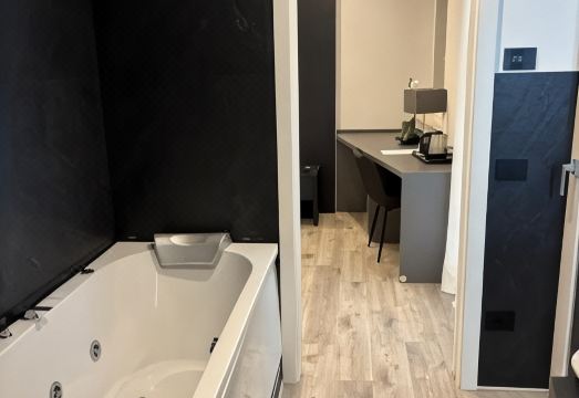 Albergo Cappello e Cadore Hotel Overview