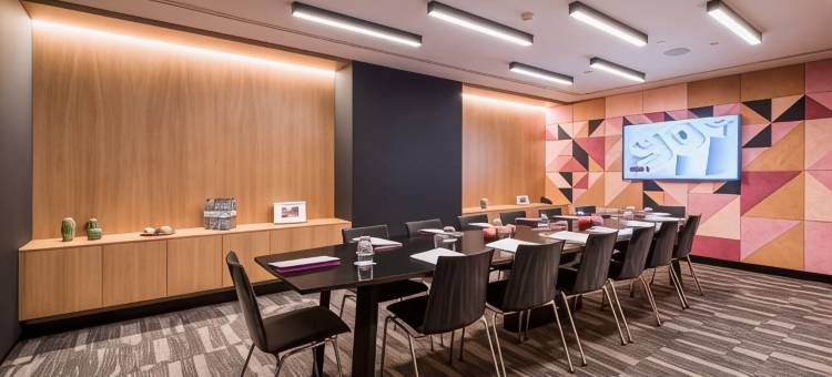 波尔图优特尔酒店(Yotel Porto)图片