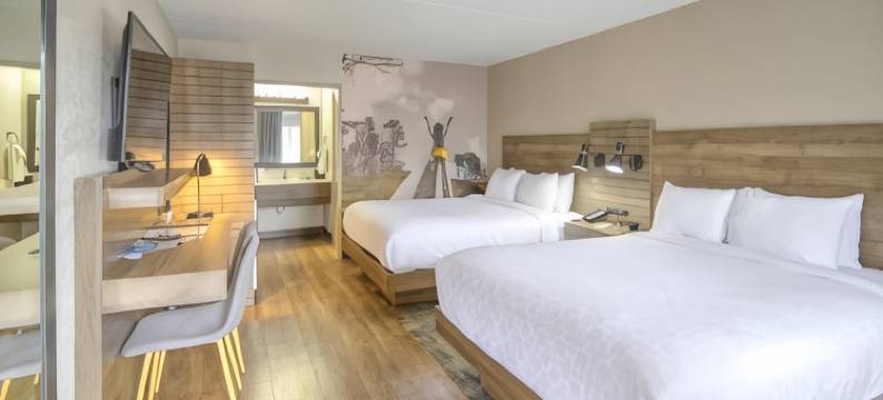 波茵特市区-加特林堡克拉丽奥酒店(Clarion Pointe Downtown Gatlinburg)图片