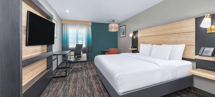 南韦科伍德韦拉昆塔温德姆套房酒店(La Quinta Inn & Suites by Wyndham Woodway - Waco South)图片