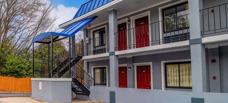 罗德威套房酒店-杰克逊堡(Rodeway Inn & Suites Fort Jackson)图片