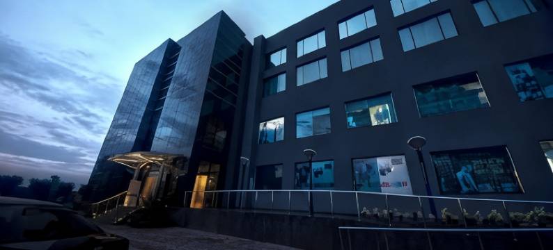 金色广场酒店(The Golden Plaza Hotel)图片