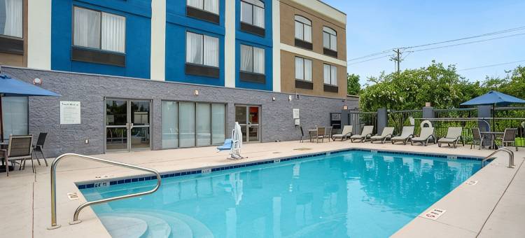 智选假日酒店-莫比尔I 65(Holiday Inn Express & Suites Mobile – I-65)图片