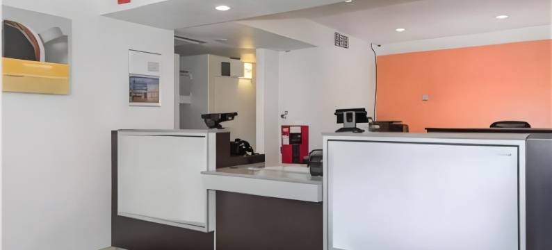 图洛克丽笙酒店公园客栈(Super 8 by Wyndham Turlock)图片