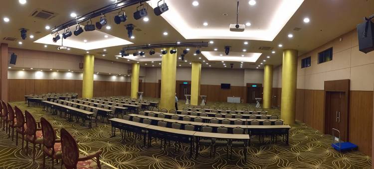 莎阿南阿卡贝拉套房酒店(Acappella Suite Hotel, Shah Alam)图片