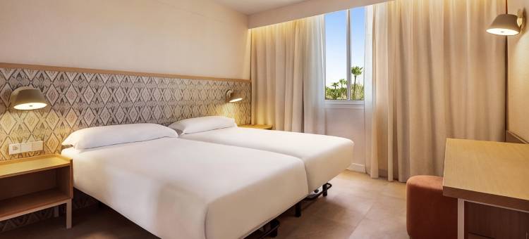 普罗图尔野生动物园公寓酒店(Protur Safari Park Aparthotel)图片