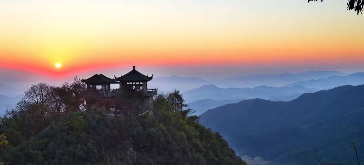 莫干山雅轩客栈(后坞换乘中心店)图片
