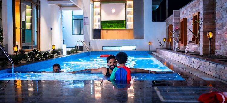 AMARA KOSHA MISTY NANDI HILLS - SK - Premium 2BHK Pool Villa with Private Jacuzzi, Movie Room & Food图片