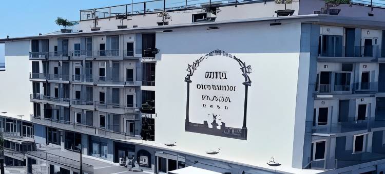 拉布兰达广场里维容酒店(Hotel Reveron Plaza)图片