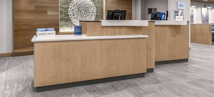 落基山城万枫套房酒店(Fairfield Inn & Suites Rocky Mount)图片