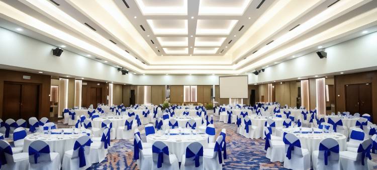 Rattan Inn Hotel图片