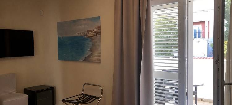 迪克勒海滩客房酒店(Diklo Beach Rooms-Adults Only)图片