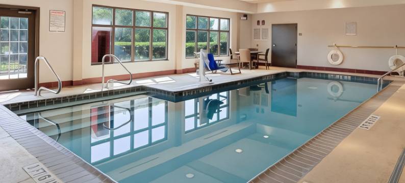 贝瑟默拉昆塔温德姆酒店及套房(La Quinta Inn & Suites by Wyndham Bessemer)图片