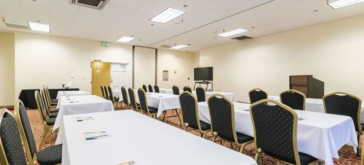 品质酒店及套房(Quality Inn & Suites)图片