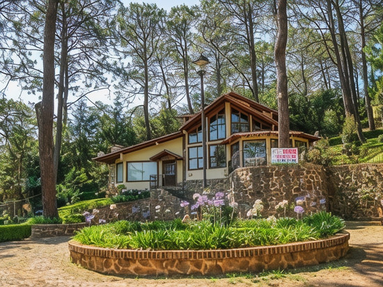 埃斯孔迪多博斯克酒店