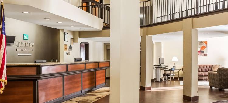 威尔逊品质套房酒店(Quality Inn & Suites Wilson I-95)图片