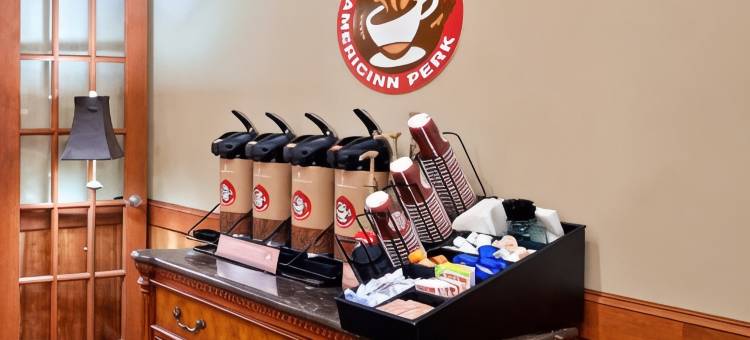 伯灵顿美吟温德姆酒店(AmericInn by Wyndham Burlington)图片