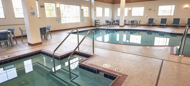 Holiday Inn Express 霍顿 - 基威诺(Holiday Inn Express Houghton-Keweenaw)图片