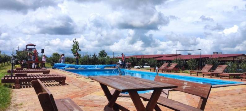 萨拉斯法尔玛47(Salaš Farma 47-Miris Dunja)图片