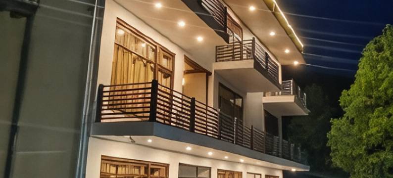 苏里亚湖景隐居处(Surya Lake View Retreat)图片