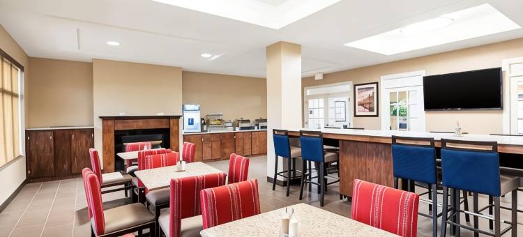 派恩布鲁夫舒适套房酒店(Comfort Inn & Suites Pine Bluff)图片