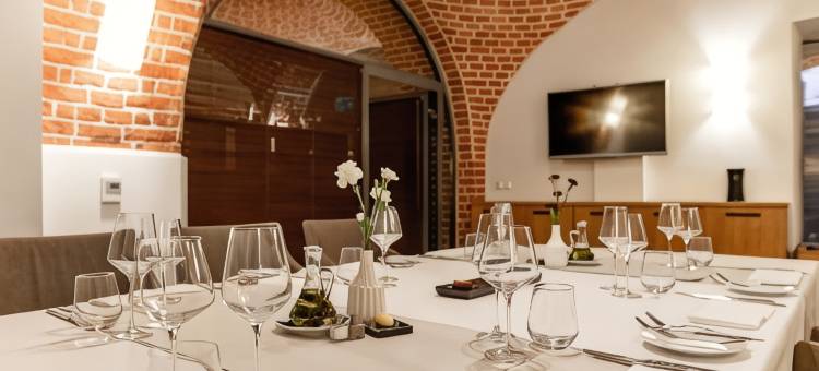 弗罗茨瓦夫市中心格拉纳达套房酒店(Great Polonia the Granary la Suite Hotel)图片