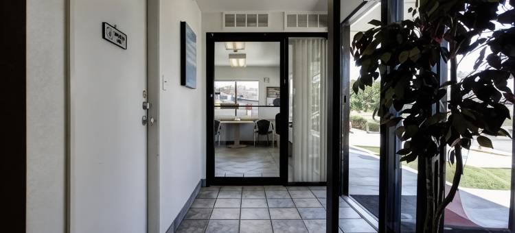 Super 8 by Wyndham Woods Cross/Salt Lake City North(Super 8 by Wyndham Woods Cross/Salt Lake City North)图片