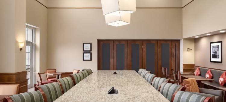 威廉斯堡中心欢朋套房酒店(Hampton Inn & Suites Williamsburg-Central)图片