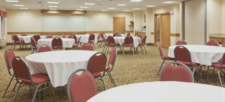 波塔吉呗盟套房酒店(Baymont by Wyndham Portage Indiana Dunes)图片