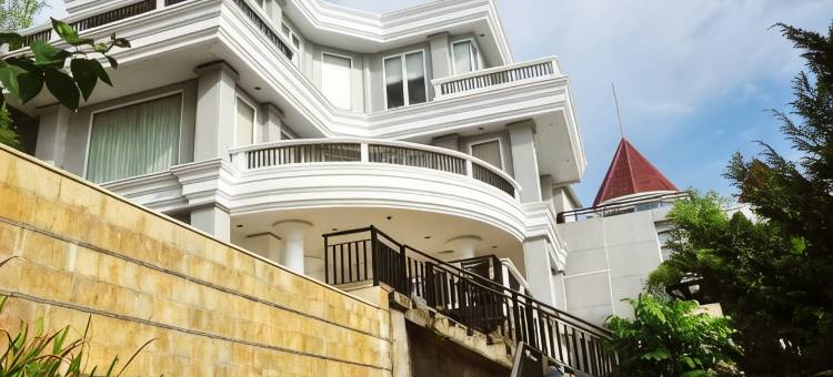 米纳哈萨酒店(Hotel Minahasa)图片