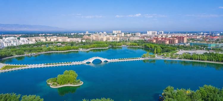 湖苑·小筑|Mirror·Lagoon·Garden 民宿(巩留蝶湖公园店)图片