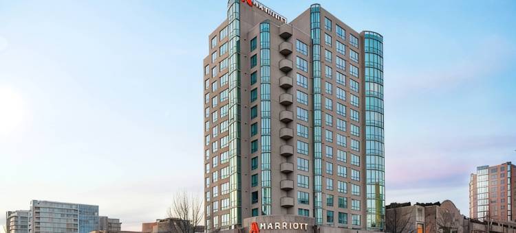 温哥华机场万豪酒店(Vancouver Airport Marriott Hotel)图片